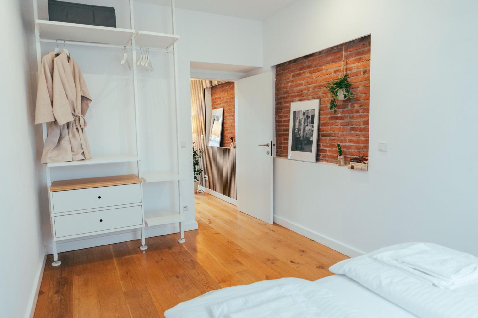 Large Apartments - Great For Groups - With Balcony Or Terrace Vienna Esterno foto